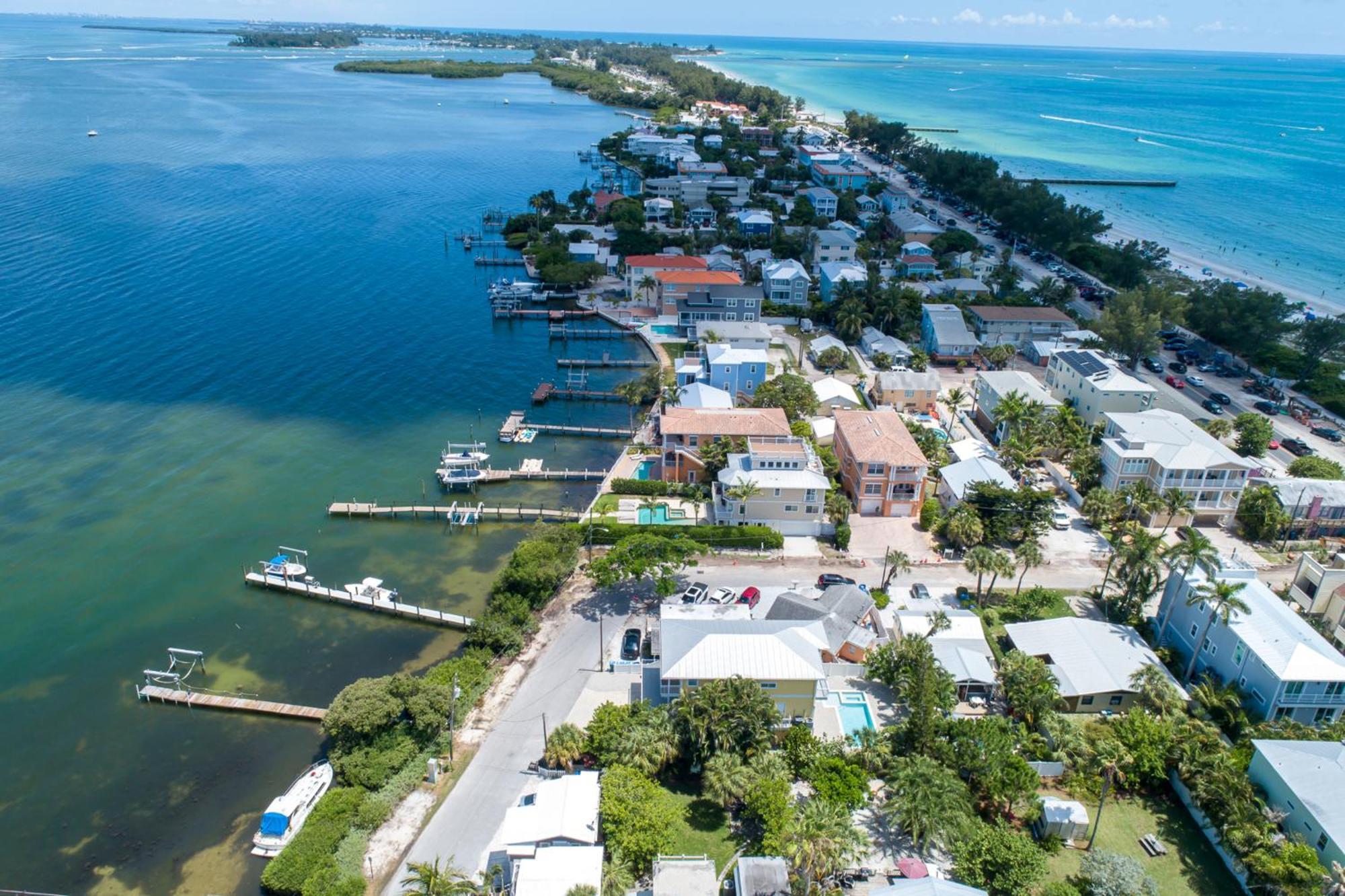 Hibiscus Hideaway Condo Walk To Historic Bridge St Bradenton Beach Ngoại thất bức ảnh