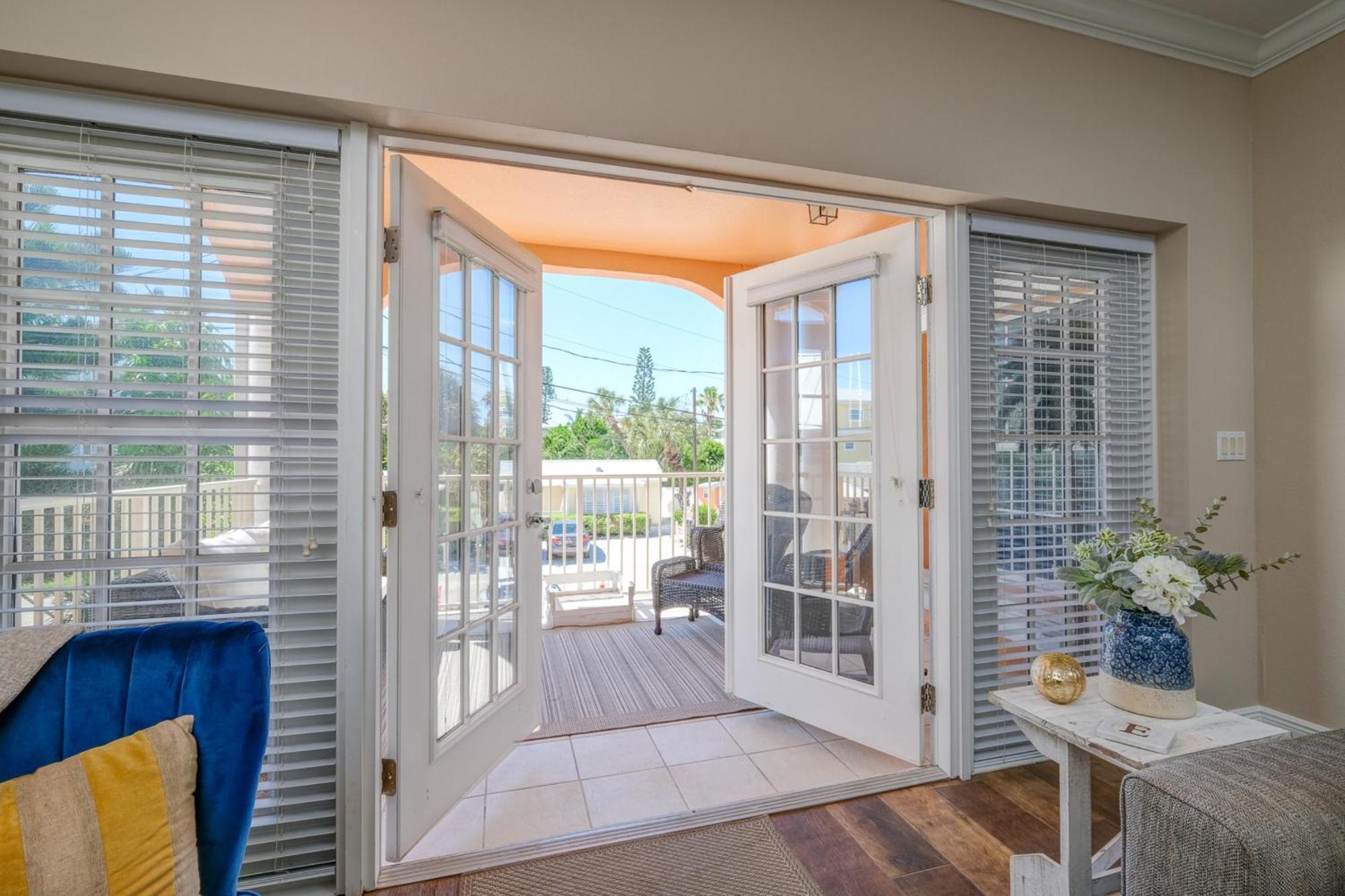 Hibiscus Hideaway Condo Walk To Historic Bridge St Bradenton Beach Ngoại thất bức ảnh